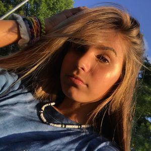 Meet your Posher, Victoria